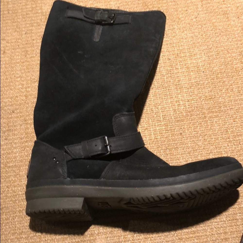 Ugg black suede and leather waterproof winter boot